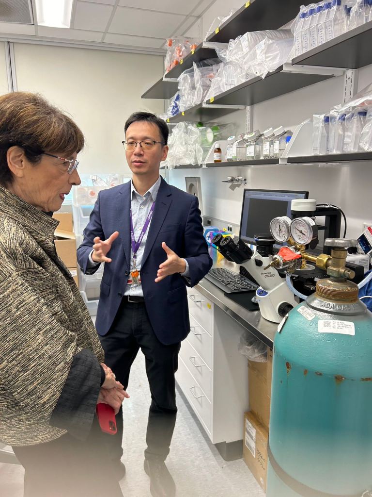 Dr. Ke Cheng delivered the Archimedes Lecture and met with Carol ...